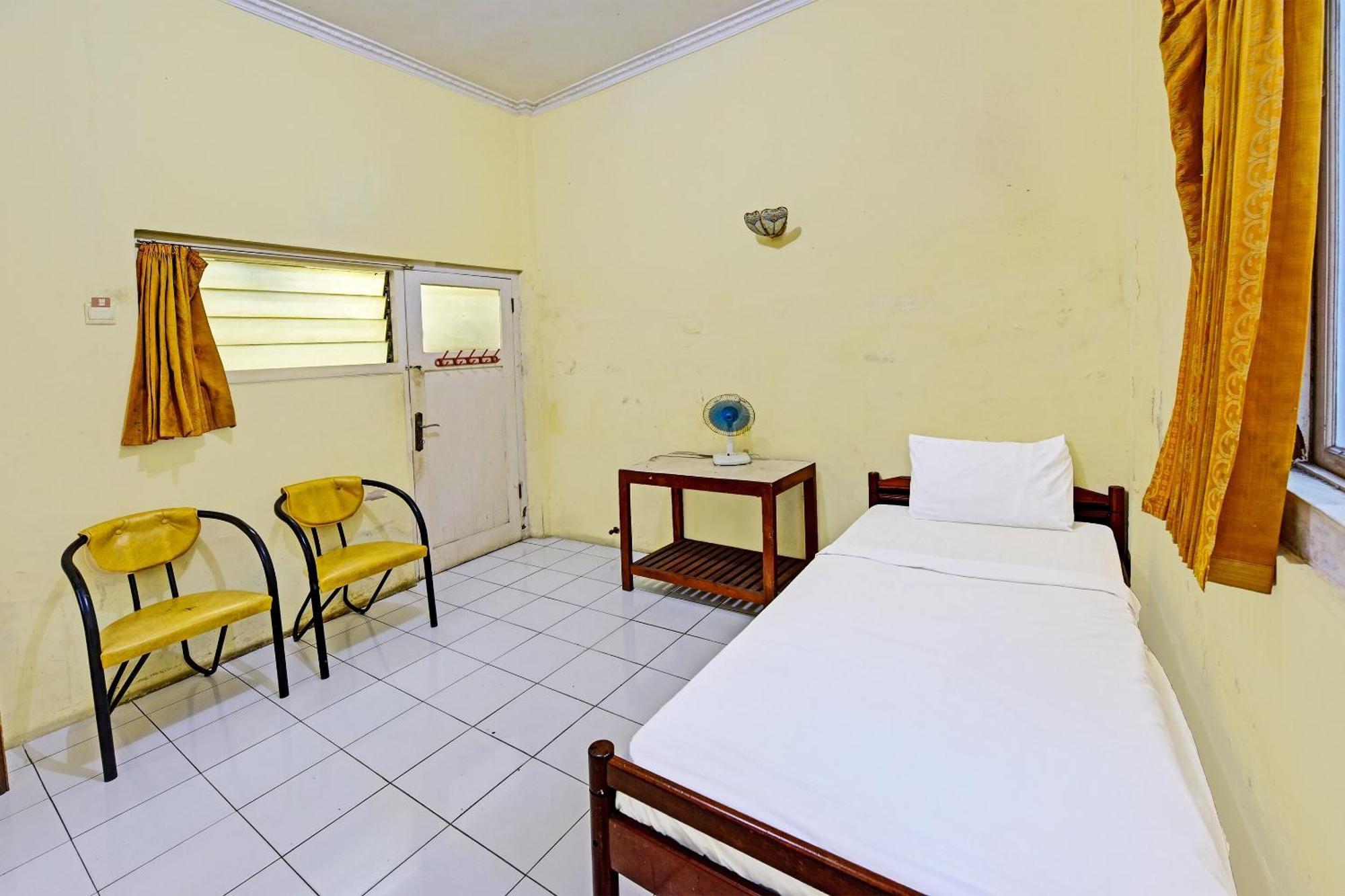 Spot On 91372 Wisma Bulin Purwokerto Εξωτερικό φωτογραφία